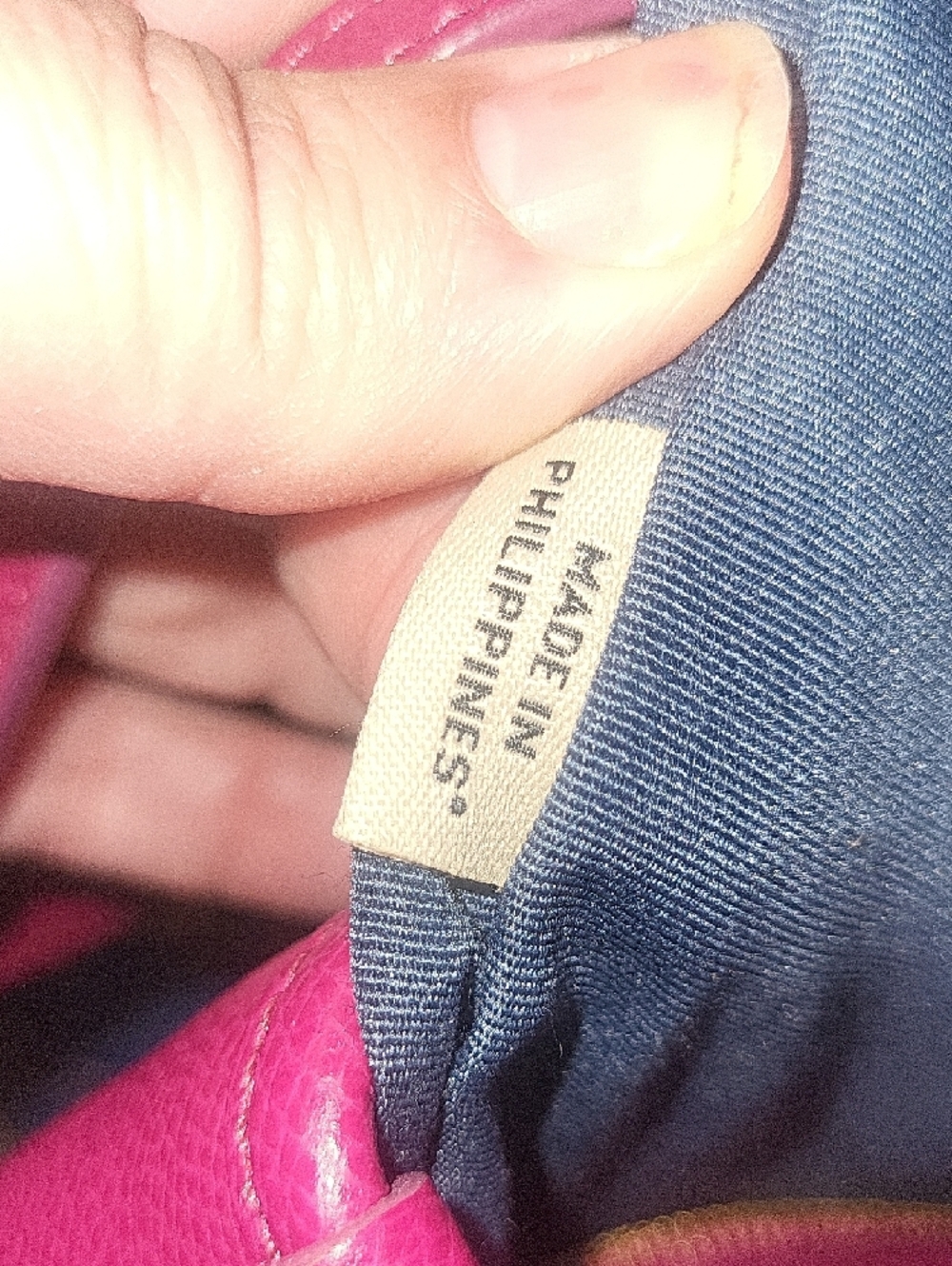 Coach Hot Pink Pebbled Leather Tote with Gold Hardware - Picture 12 of 12